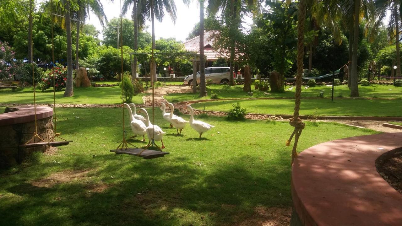 Mango Village Farm House Nelliyampathy Eksteriør bilde